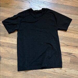 lululemon athletica Black Short Sleeve Tee